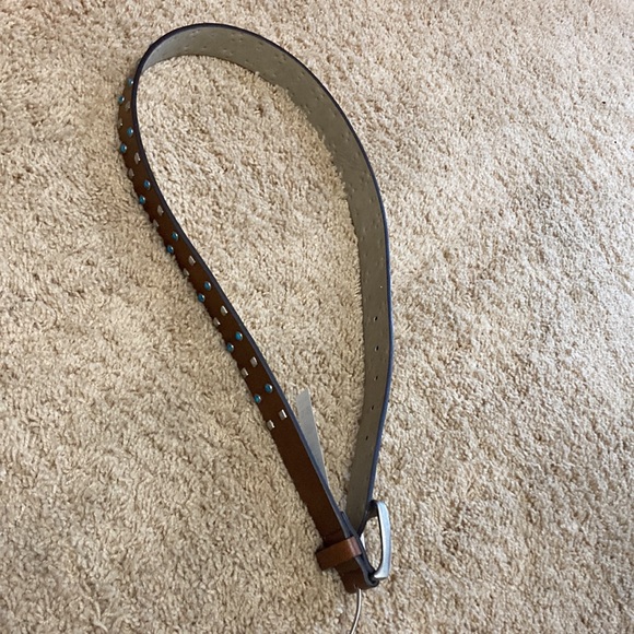 NWT- belt - Picture 3 of 5